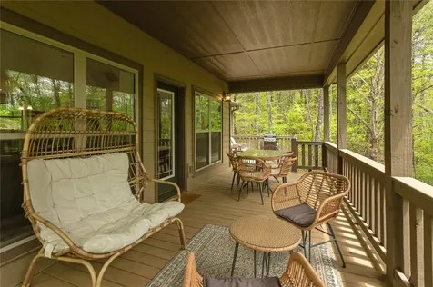 44 No End Circle Cullowhee NC 28723