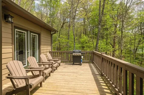 44 No End Circle Cullowhee NC 28723