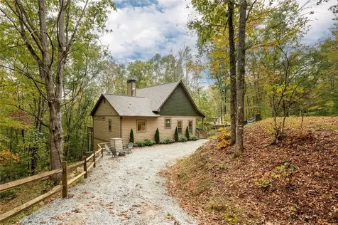 44 No End Circle Cullowhee NC 28723