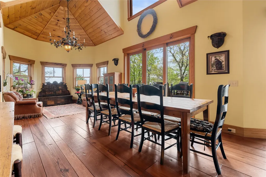 465 Falcon Ridge Road Sapphire NC 28774