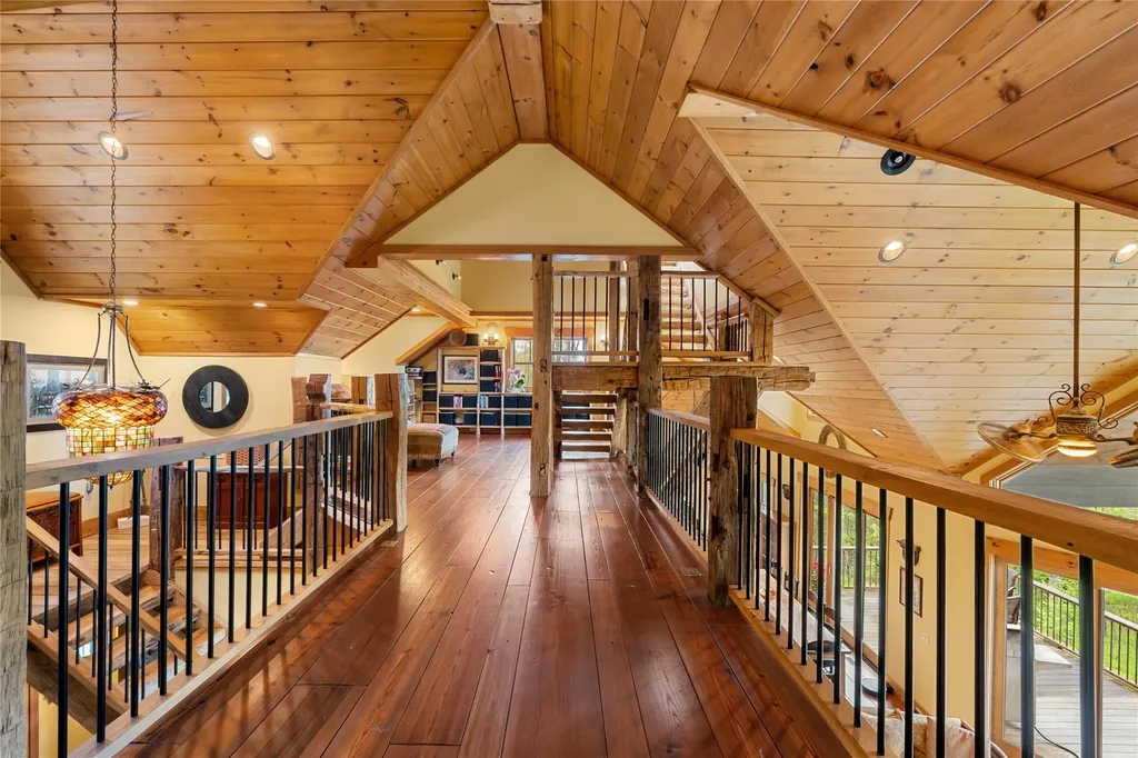 465 Falcon Ridge Road Sapphire NC 28774