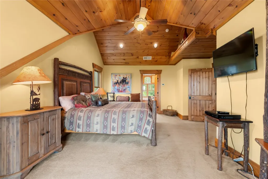 465 Falcon Ridge Road Sapphire NC 28774