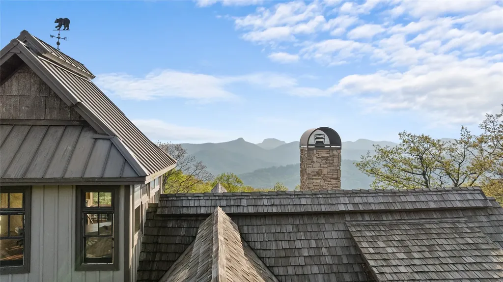 465 Falcon Ridge Road Sapphire NC 28774