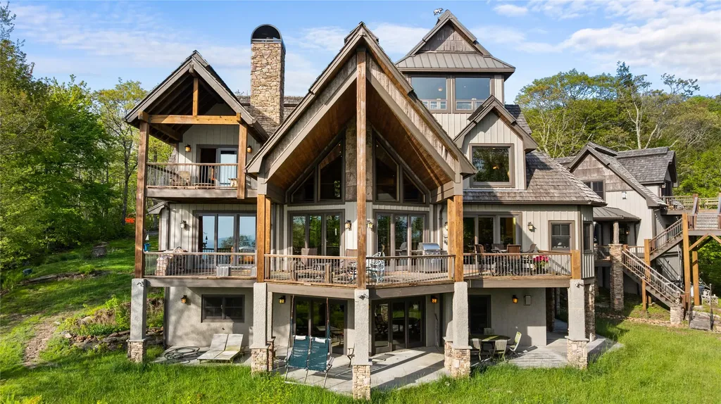 465 Falcon Ridge Road Sapphire NC 28774