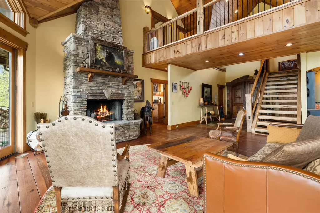 465 Falcon Ridge Road Sapphire NC 28774