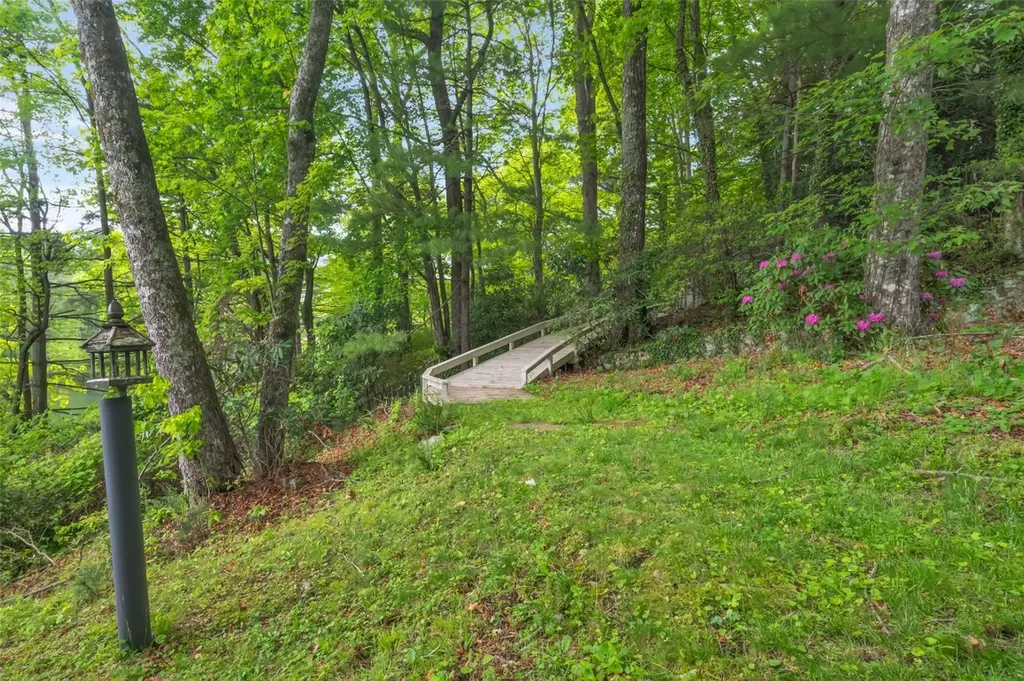 1923 Cold Mountain Road Lake Toxaway NC 28747