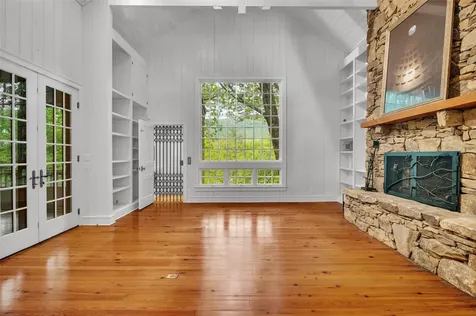 1957 Cold Mountain Road Lake Toxaway NC 28747