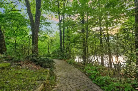 1957 Cold Mountain Road Lake Toxaway NC 28747
