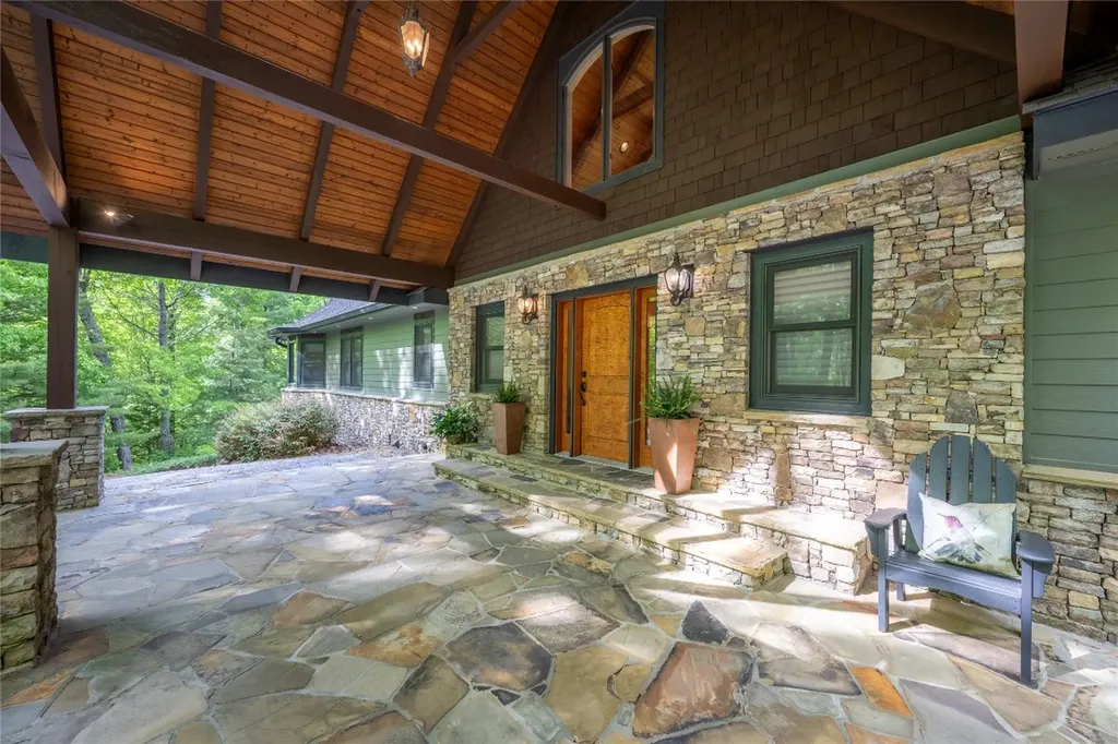 550 Silly Ridge Road Scaly Mountain NC 28775