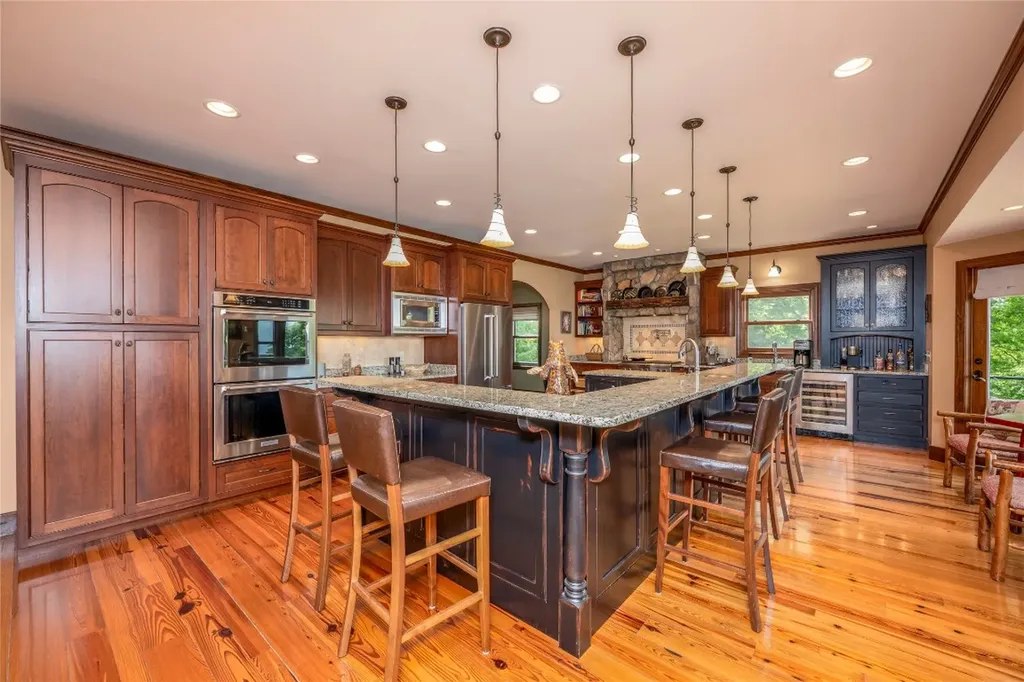 550 Silly Ridge Road Scaly Mountain NC 28775