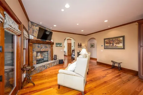 550 Silly Ridge Road Scaly Mountain NC 28775