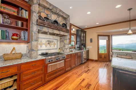 550 Silly Ridge Road Scaly Mountain NC 28775