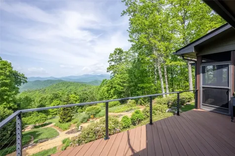 550 Silly Ridge Road Scaly Mountain NC 28775