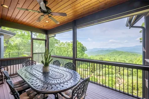 550 Silly Ridge Road Scaly Mountain NC 28775