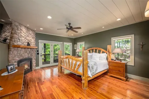 550 Silly Ridge Road Scaly Mountain NC 28775