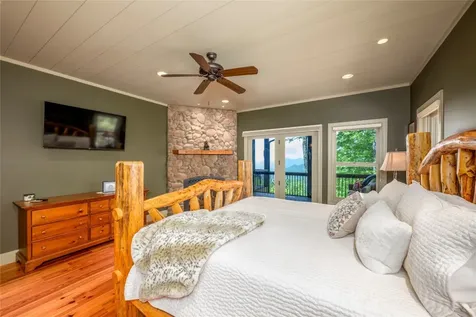 550 Silly Ridge Road Scaly Mountain NC 28775