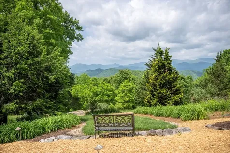 550 Silly Ridge Road Scaly Mountain NC 28775