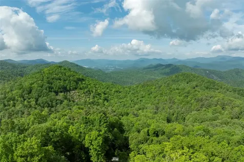 550 Silly Ridge Road Scaly Mountain NC 28775