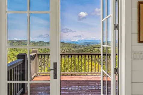 168 Old Wagon Road Highlands NC 28741