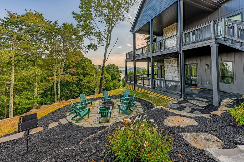 50 Milkweed Trail Glenville NC 28736