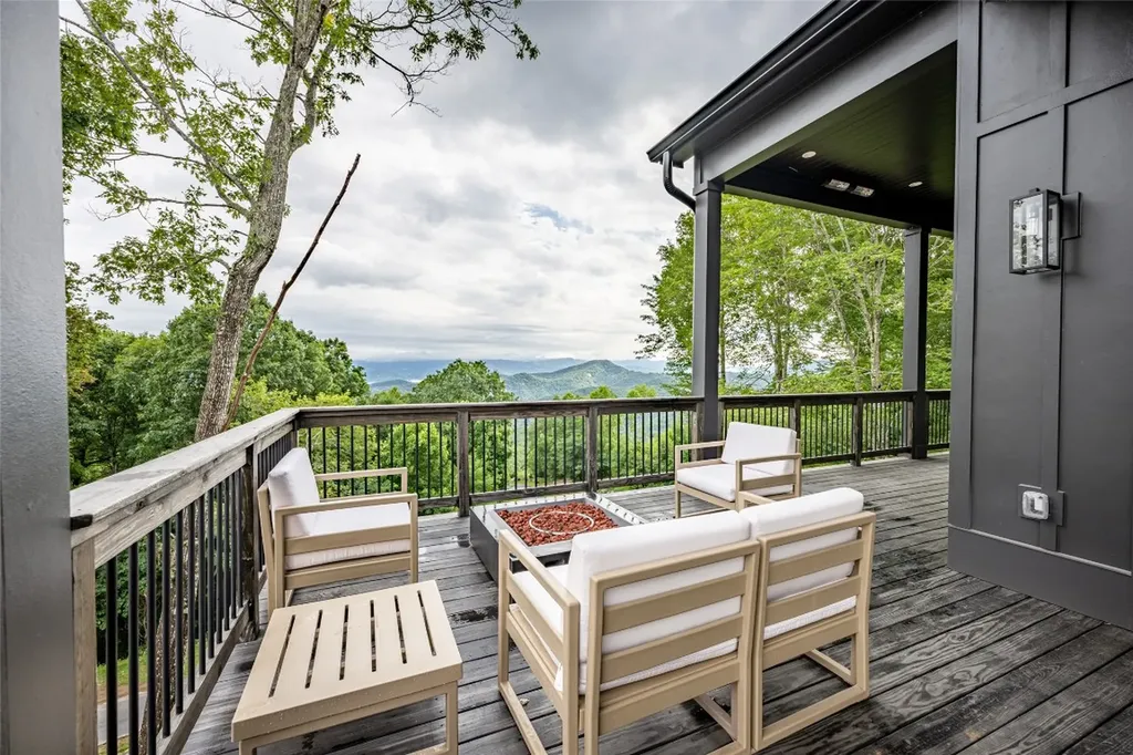 50 Milkweed Trail Glenville NC 28736