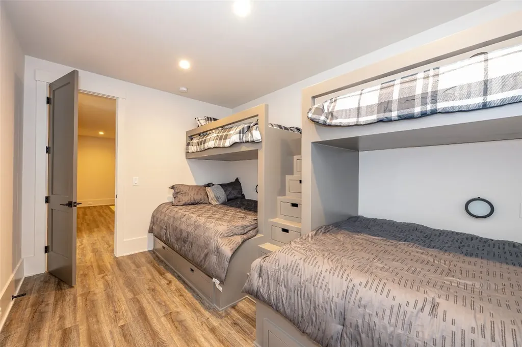 50 Milkweed Trail Glenville NC 28736