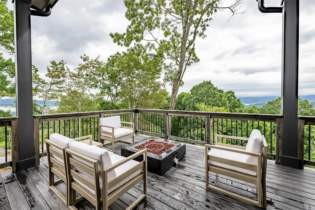 50 Milkweed Trail Glenville NC 28736