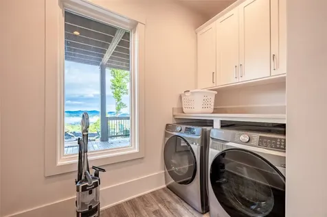 50 Milkweed Trail Glenville NC 28736