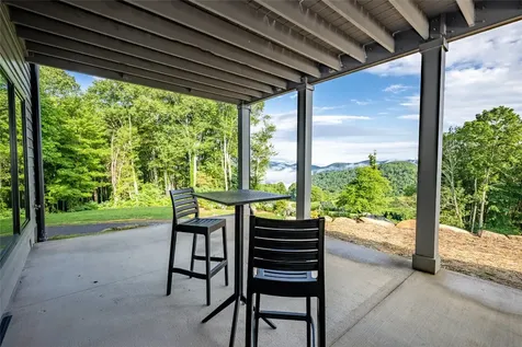 11 Milkweed Trail Glenville NC 28736