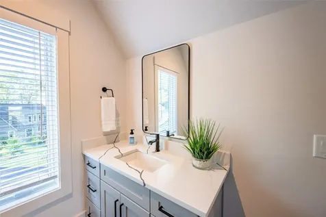 11 Milkweed Trail Glenville NC 28736