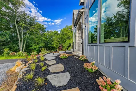 11 Milkweed Trail Glenville NC 28736