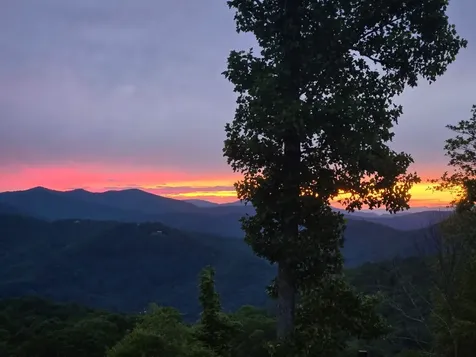 11 Milkweed Trail Glenville NC 28736