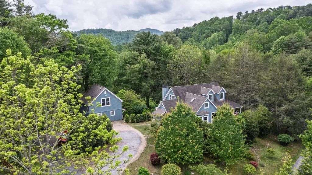 62 Admirals Point Drive Glenville NC 28736