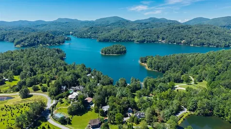 62 Admirals Point Glenville NC 28736