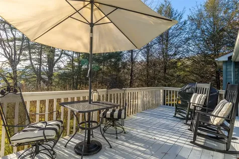 62 Admirals Point Glenville NC 28736