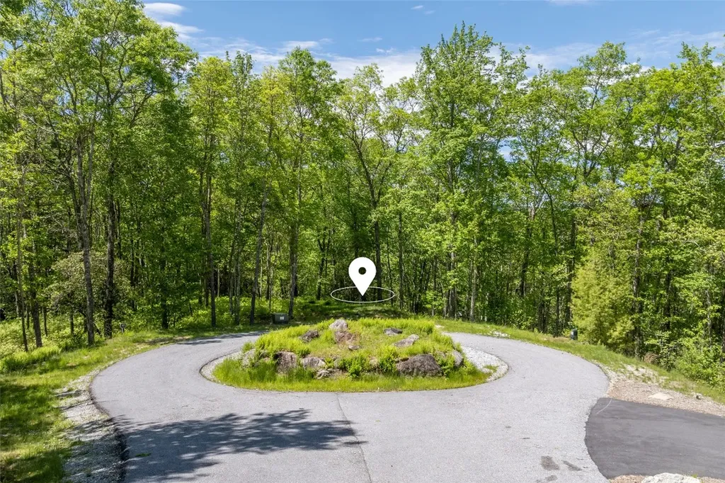 96 Blazing Star Drive Glenville NC 28736