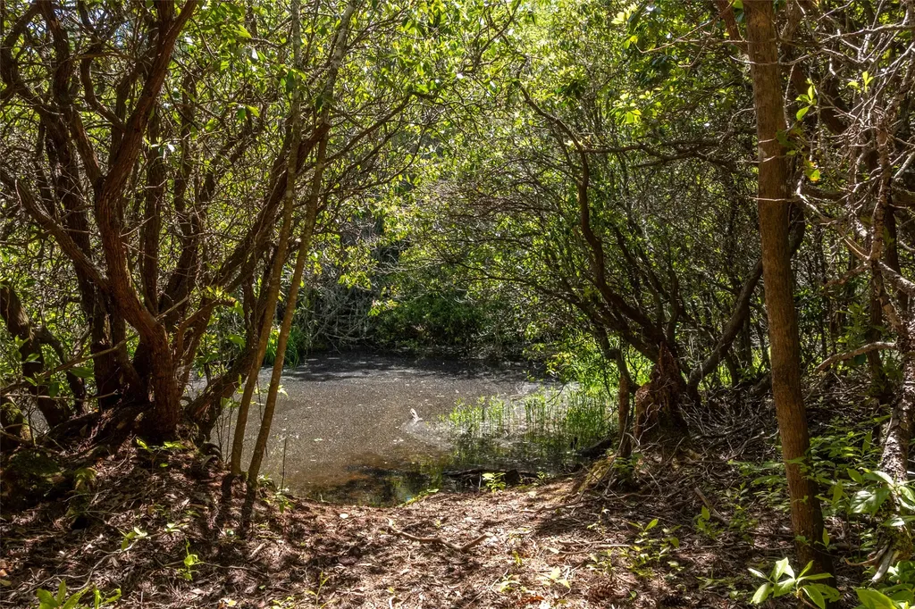 W5 Watersound Trail Glenville NC 28736