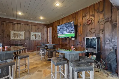 D49 Springwater Road Glenville NC 28736