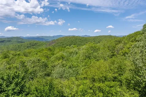 D49 Springwater Road Glenville NC 28736