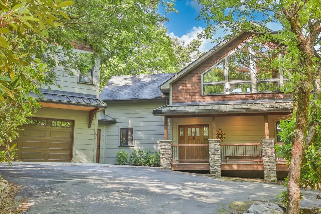 1292 Big Sheepcliff Road Cashiers NC 28717