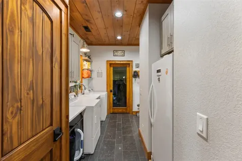 1292 Big Sheepcliff Road Cashiers NC 28717