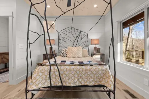 531 Hedden Lane Highlands NC 28741