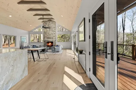 531 Hedden Lane Highlands NC 28741