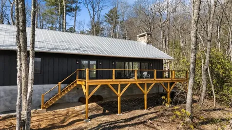 531 Hedden Lane Highlands NC 28741