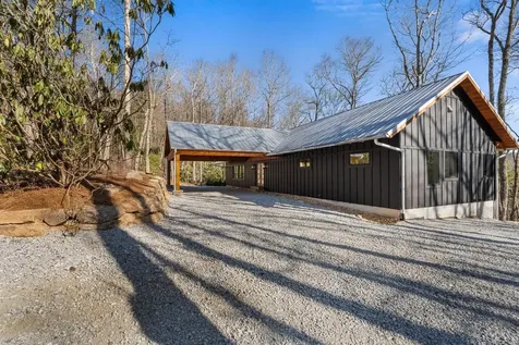 531 Hedden Lane Highlands NC 28741