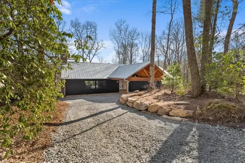 531 Hedden Lane Highlands NC 28741