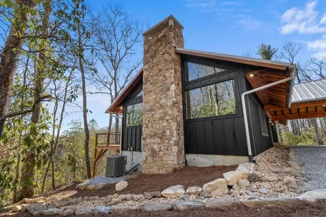 531 Hedden Lane Highlands NC 28741