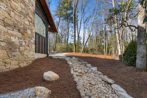 531 Hedden Lane Highlands NC 28741