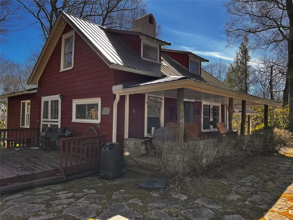 101 Brooks Highlands NC 28741