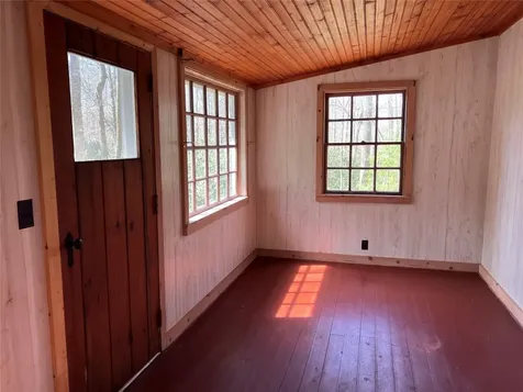 101 Brooks Highlands NC 28741